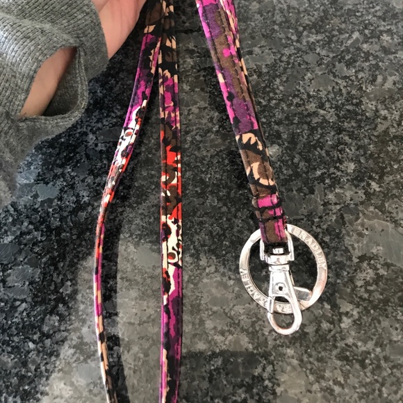 VERA BRADLEY LANYARD NWOT - Picture 2 of 2